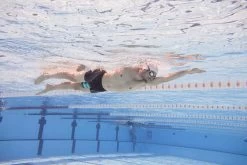 MAILLOT DE BAIN HOMME BOXER 500 FIT NOIR DASH GRIS -Nager NABAIJI maillot de bain homme boxer 500 fit noir dash gris 9